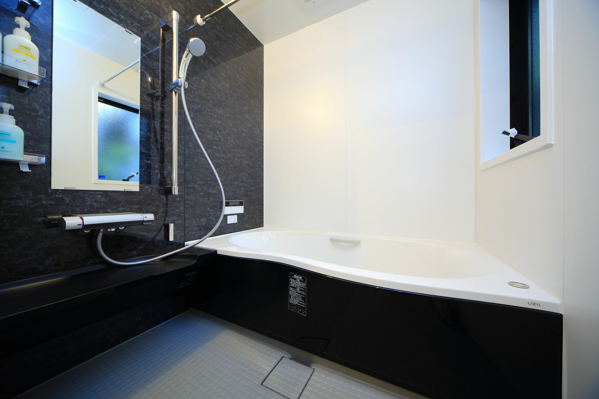 Apartment Coto Toji 3